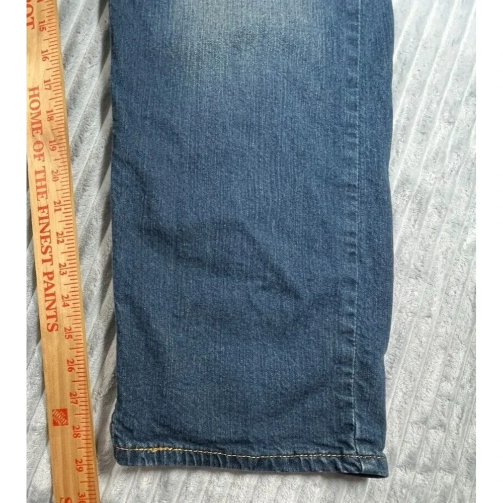 Levi's Jeans Men's 42x30 505 Straight Leg High Rise Medium Wash Denim Whiskering